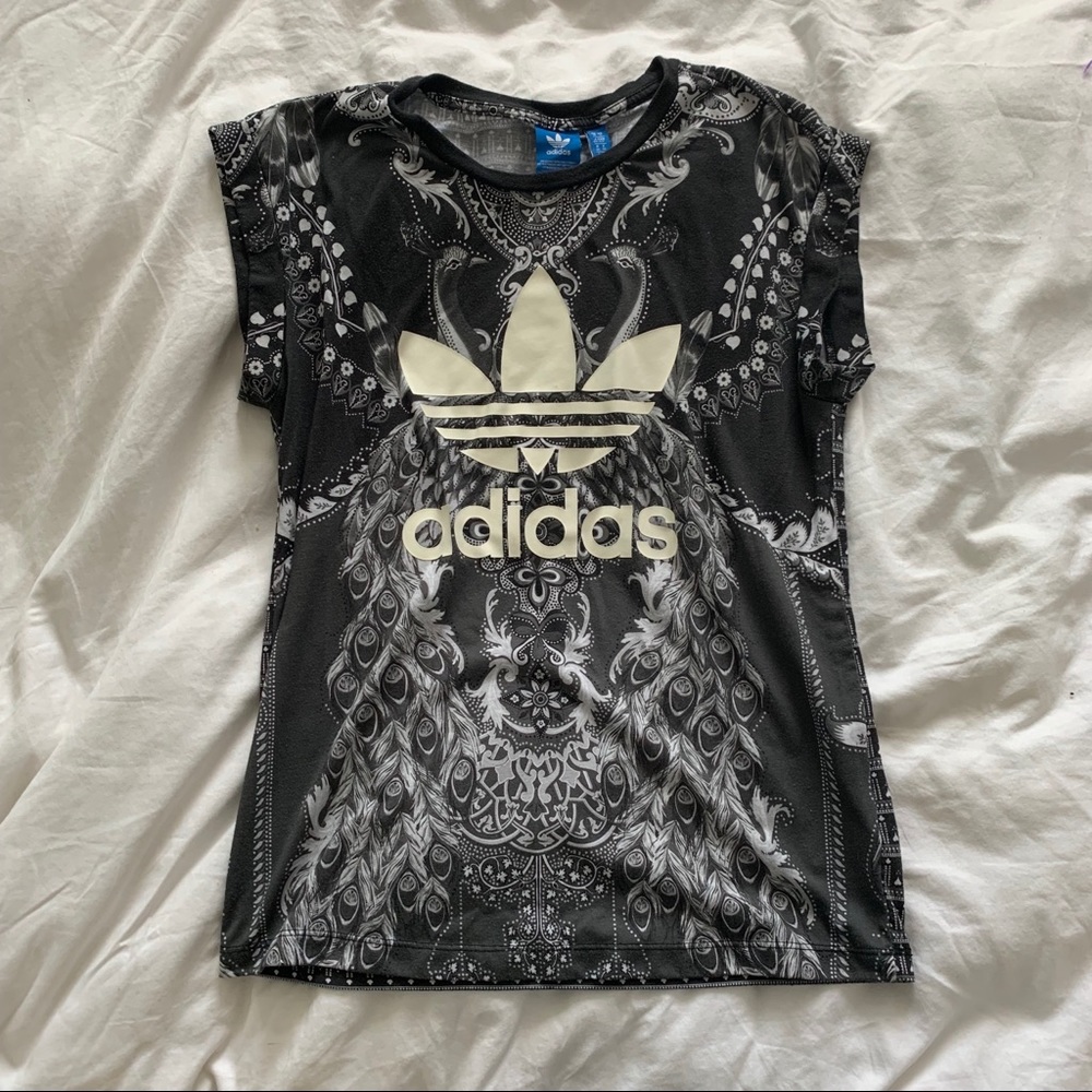 Adidas workout top black and white and gray